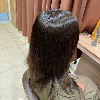 ミディアム 長尾菜々美🐰 ／ハイトーンカラーのヘアスタイル