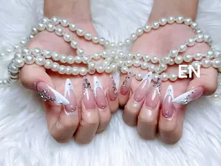 ネイル ENSalon 愛佳のネイルデザイン