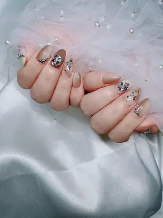 ネイル Cutil Nailsalon所属・Cutil. Nail🌈のネイルデザイン