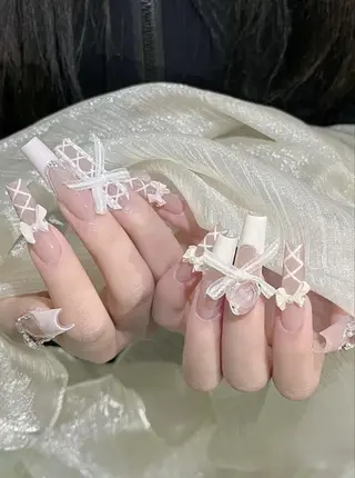 ネイル MIHANA YUKIのネイルデザイン