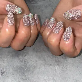 ネイル Beauty style +α所属・Memezawa Nanaのネイルデザイン