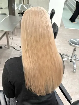 ロング カラー ブリーチカラー💫 Miku🫶🏻のヘアスタイル