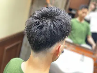 ミディアム メンズ HIRO GINZA 池袋東口店所属・林田 龍明のヘアスタイル