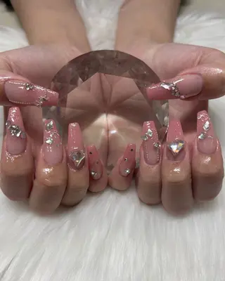 ネイル GO TODAY SHAiRE SALON 渋谷 Amiu店所属・ito hinata🩰のネイルデザイン