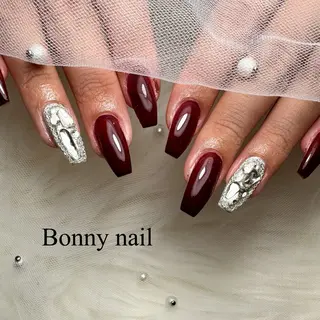 ネイル ココ美ネイルサロン所属・BONNY NAIL 【えみか】のネイルデザイン