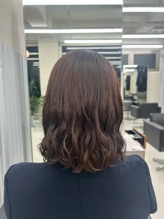 ショート パーマ aoba🩵 /コテ巻き風パーマのヘアスタイル