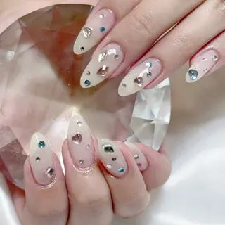 ネイル fein. miku🎀🍼のネイルデザイン