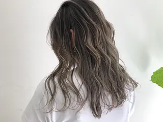 セミロング カラー Tao所属・藤川 大智のヘアスタイル