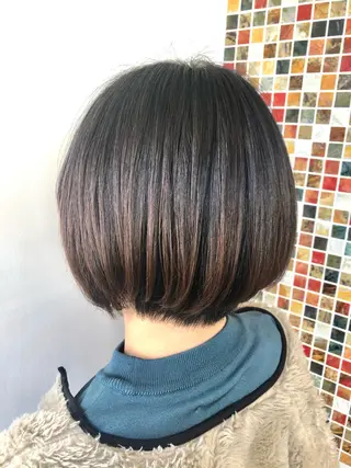 ショート 岩谷 愛依のヘアスタイル