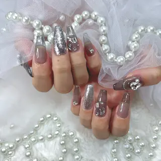 ネイル You&Me Mikotoのネイルデザイン