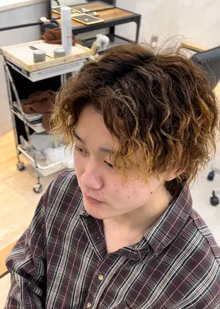 ショート パーマ メンズ Utata  literie所属・嵯峨 大地／パーマ／ ハード系／特殊系のヘアスタイル