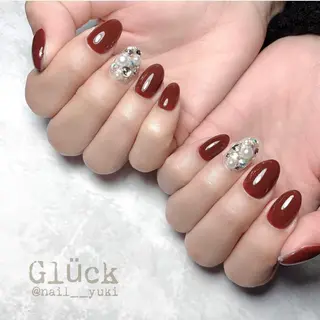 ネイル Glück private salon所属・Glück yukiの眉毛・アイブロウイメージ