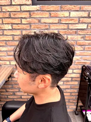 メンズ フェザーパーマ職人 🪽yutoのヘアスタイル
