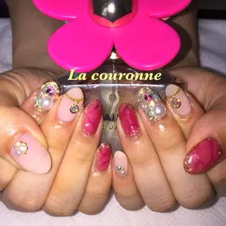 ネイル Lacouronne NATSUMIのネイルデザイン