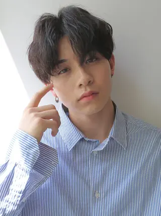 パーマ メンズ 増渕 駿介のヘアスタイル