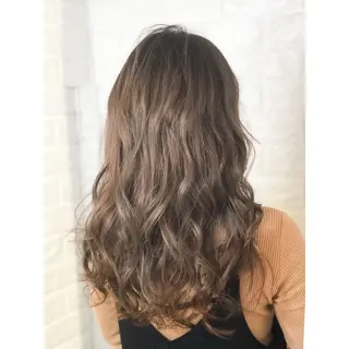 セミロング カラー KIZU 髪質改善 オカルト怪談のヘアスタイル