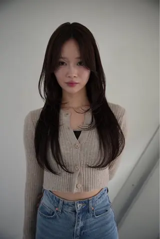 ロング soigne 表参道【ソワネ】所属・艶髪🩰透明感カラー 🫧あやみのヘアスタイル