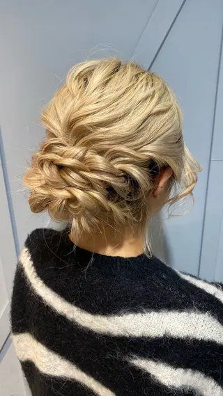 ロング ヘアアレンジ メンズカット募集中 🌷🫧森山彩音のヘアスタイル