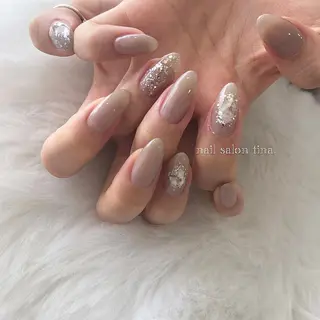 ネイル nail salon tina.所属・中山 はづきのネイルデザイン