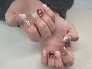 ネイル Epokku ネイルサロンのネイルデザイン