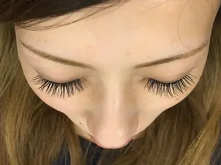マツエク・マツパ eyelash＆nail オクタビアス所属・オクタ ビアスのマツエク・マツパデザイン