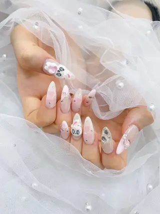 ネイル 五十嵐 美智のネイルデザイン