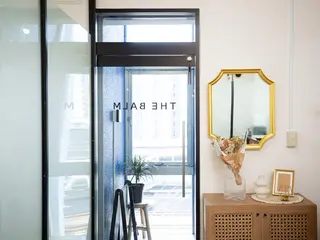 THE BALM💎 切通真奈美の眉毛・アイブロウイメージ