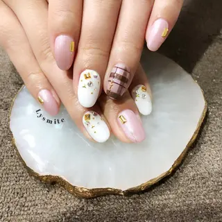 ネイル Lysmite所属・岩本 美香のネイルデザイン