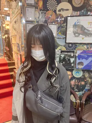 ロング カラー ヘアアレンジ マツエク・マツパ haco+所属・🌈派手髪エクステ ブレイズ🌈ひろとのヘアスタイル