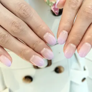 ネイル pool🦄 miyamoto.のネイルデザイン