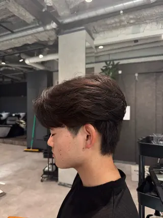 ショート パーマ メンズ 韓国特化🇰🇷愁斗 センターパートパーマのヘアスタイル