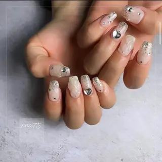 ネイル GRANDE OSU Anna 🧸💛のネイルデザイン