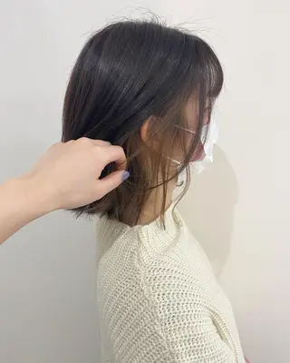 ミディアム 川野 彩海のヘアスタイル