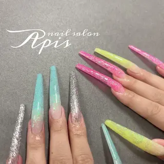 ネイル nailsalon Apis所属・Apis manakaのネイルデザイン
