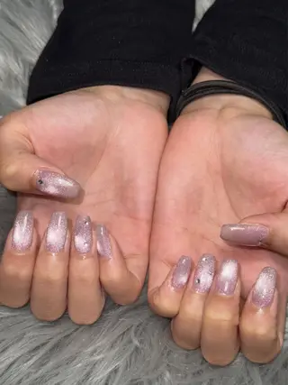 ネイル Momoka 🍑🎀のネイルデザイン