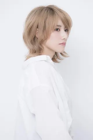 ミディアム カラー 橋口 晃典のヘアスタイル