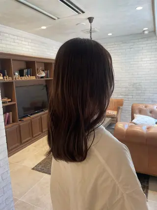 セミロング シモカワ マシロのヘアスタイル