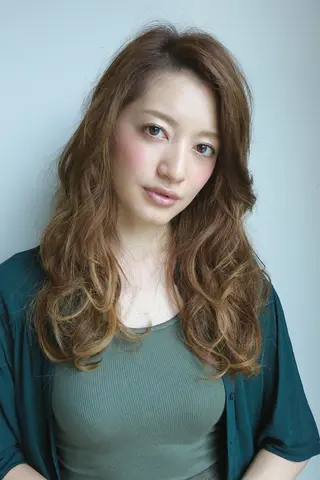 ミディアム ヘアレスキュー つや髪本店のヘアスタイル