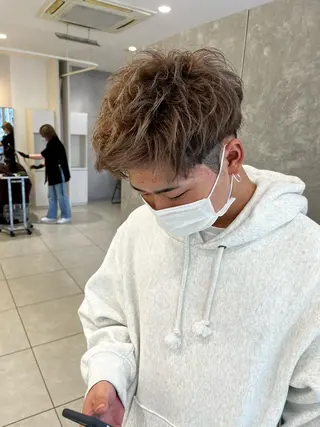 メンズ 吹田 駿 髪質改善縮毛矯正のヘアスタイル