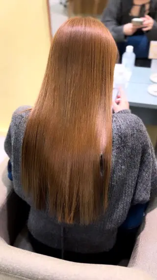 ロング カラー 酒井 菜花のヘアスタイル