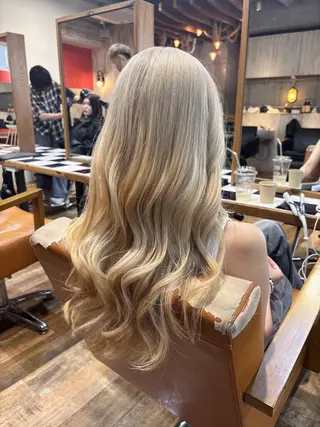 ロング カラー ❤️‍🔥カラー特化 ❤️‍🔥鈴木凱人のヘアスタイル