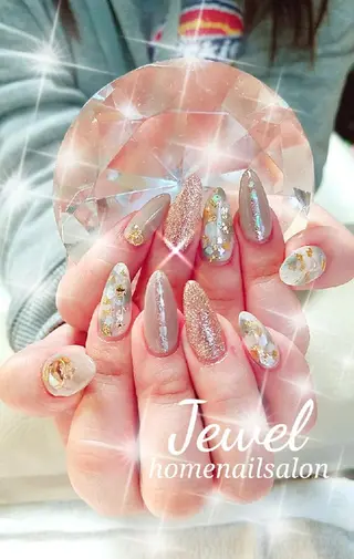 ネイル ＪＥＷＥＬ　ＮＡＩＬ所属・ＪＥＷＥＬ ＮＡＩＬのネイルデザイン