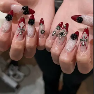 ネイル Manamǐ 個性派のネイルデザイン