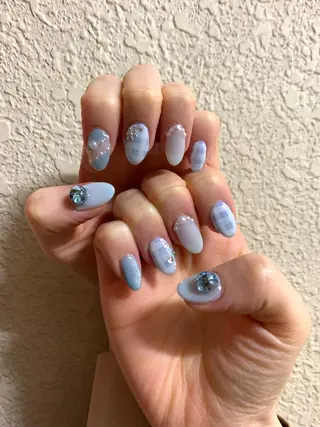 ミディアム Kono Nanamiのネイルデザイン