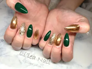 ネイル Li'leaNail AINAのネイルデザイン