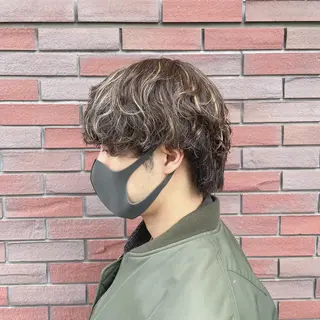 ショート カラー メンズ ツイスパ/メンズ特化 🦋𝑺𝑶𝑵𝑬の眉毛・アイブロウイメージ