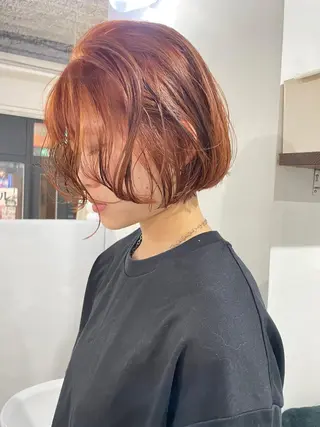 カラー タシロサツキ /　ベージュカラーのヘアスタイル