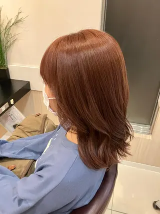 ミディアム yukari 艶髪ヘアのヘアスタイル