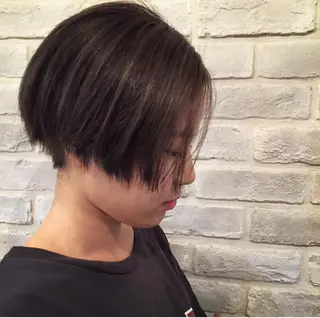 ショート カラー 鈴 木のヘアスタイル