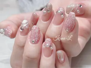 ネイル 芦辺 香奈のネイルデザイン